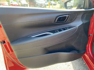 Hyundai i20 1.0 T-GDi Amplia MY25