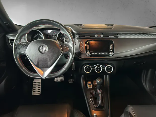 Alfa Romeo Giulietta 1750 TBi Veloce TCT