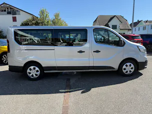 Renault Trafic Blue dCi 150 Grand Passenger Evolution EDC