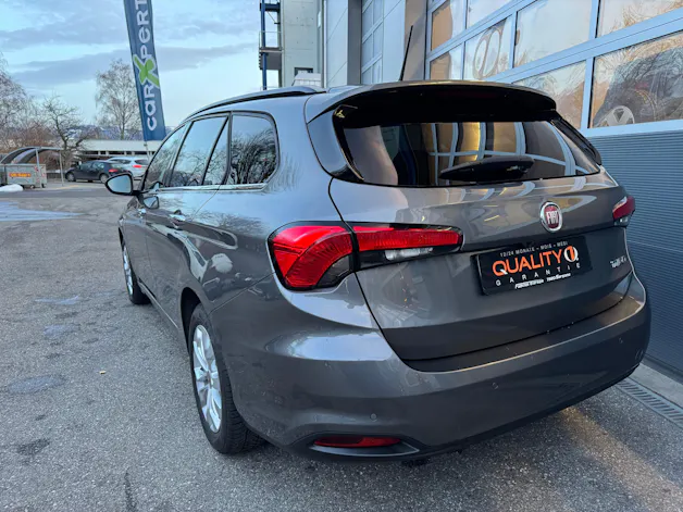 Fiat Tipo 1.6MJ Station Wagon Lounge DCT