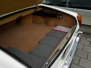 Rolls Royce ROLLS-ROYCE Silver Shadow two door saloon