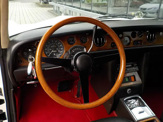 Rolls Royce ROLLS-ROYCE Silver Shadow two door saloon