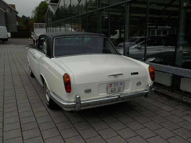 Rolls Royce ROLLS-ROYCE Silver Shadow two door saloon