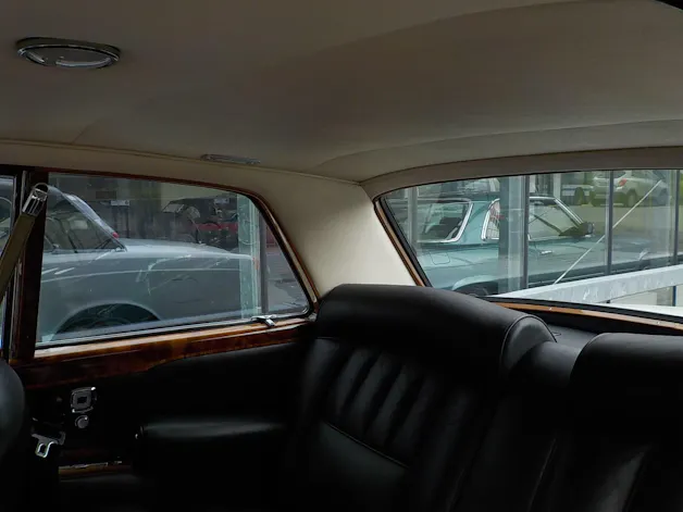 Rolls Royce ROLLS-ROYCE Silver Shadow two door saloon