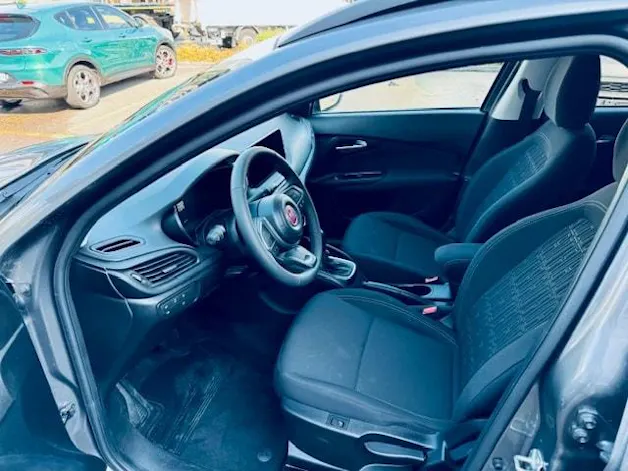 Fiat Tipo 1.5 Hybrid Station Wagon Swiss Edition Cross