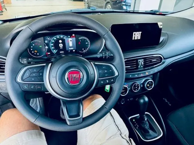 Fiat Tipo 1.5 Hybrid Station Wagon Swiss Edition Cross