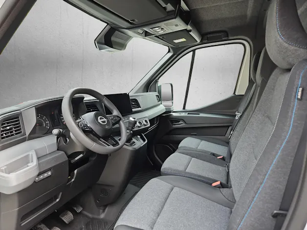 Nissan Interstar 150 L3H2 N-Connecta Schaltgetriebe Manuell