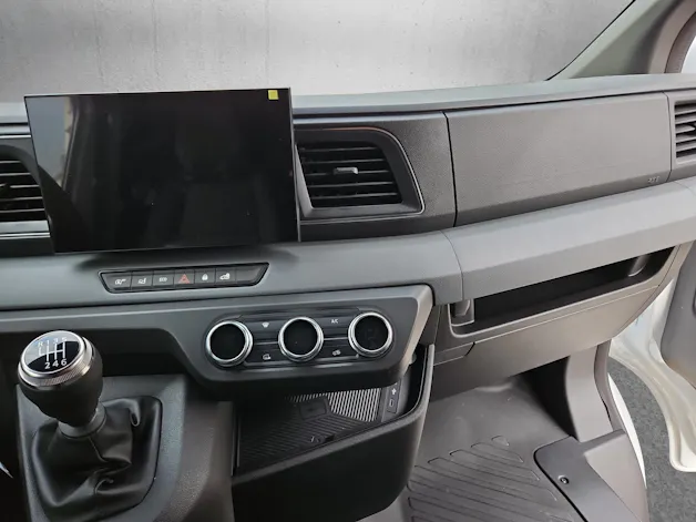 Nissan Interstar 150 L3H2 N-Connecta Schaltgetriebe Manuell