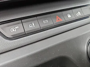 Nissan Interstar 150 L3H2 N-Connecta Schaltgetriebe Manuell