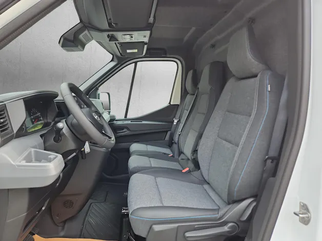 Nissan Interstar 150 L3H2 N-Connecta Schaltgetriebe Manuell