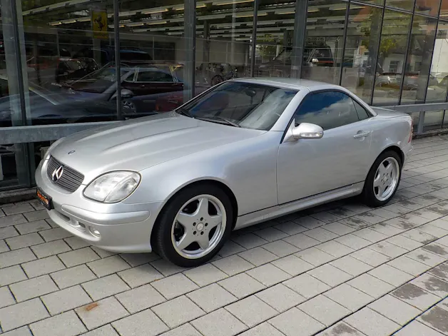 Mercedes-Benz SLK 320