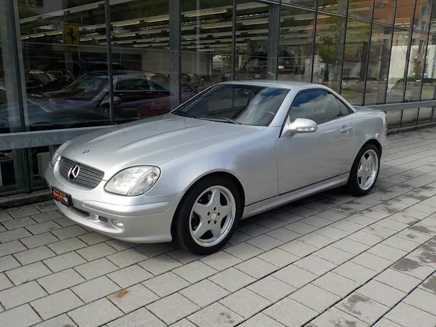 Mercedes-Benz SLK 320