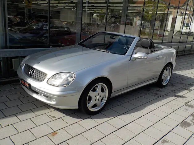 Mercedes-Benz SLK 320
