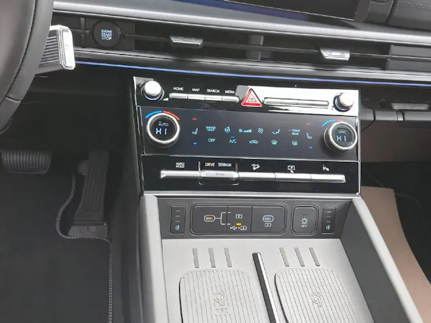 Hyundai Santa Fe 1.6 T-GDi HEV Calligr MY26