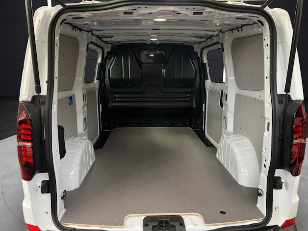 VW Transporter Kombi 3100 2.0 TDI 170 4motion