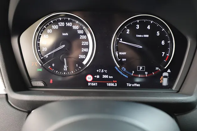 BMW X1 25i xDrive SAG