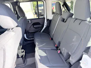 Jeep WRANGLER WILLYS 3.6-V6 4DOOR 6 GANG Handschaltung