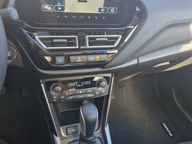 Suzuki S-Cross 1.4 T Sakura Top Hybrid 4x4