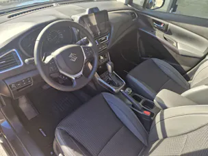 Suzuki S-Cross 1.4 T Sakura Top Hybrid 4x4