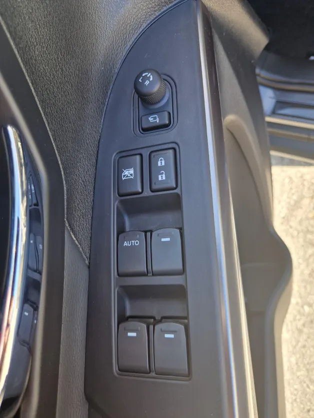 Suzuki S-Cross 1.4 T Sakura Top Hybrid 4x4