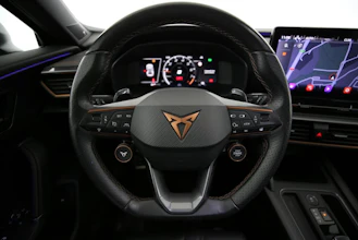 https://vehicle.imgix.net/4206439/0500c771-f4f4-404b-8a33-65d5803a9b6f.jpg
