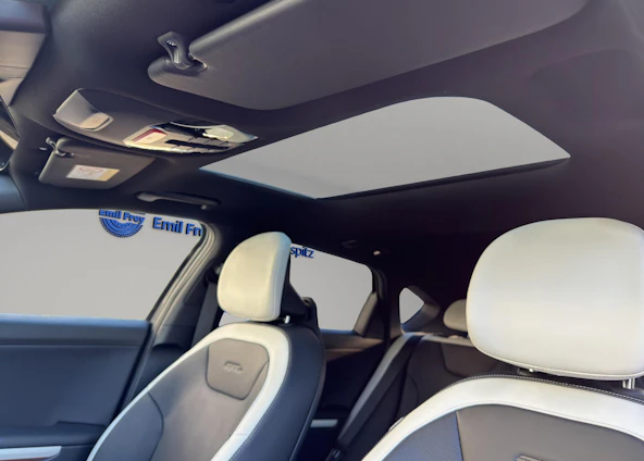 image du véhicule 10 image du véhicule 10