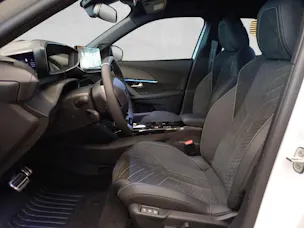Peugeot 2008 e-GT 54kWh