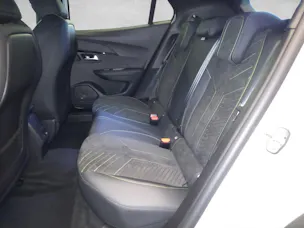 Peugeot 2008 e-GT 54kWh
