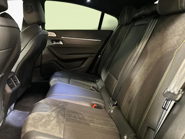 Peugeot 508 1.6 Plug-in Hybrid4 PSE