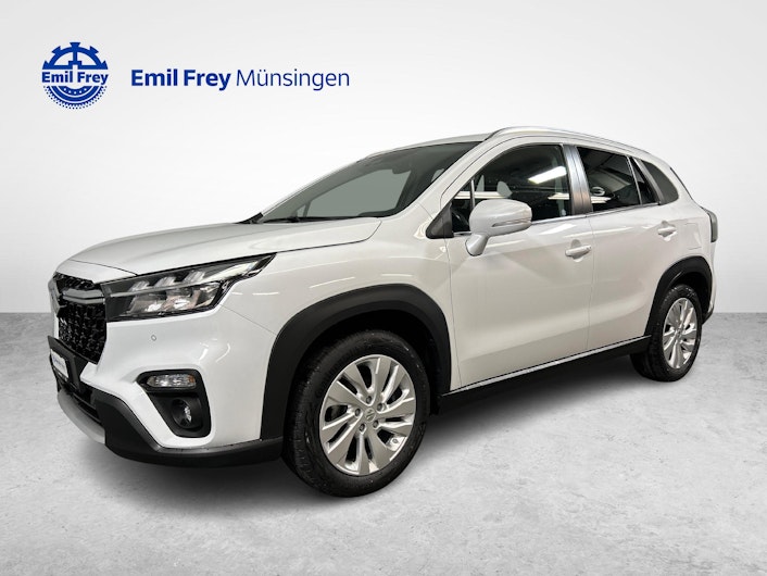 Fahrzeugbild SUZUKI S-CROSS