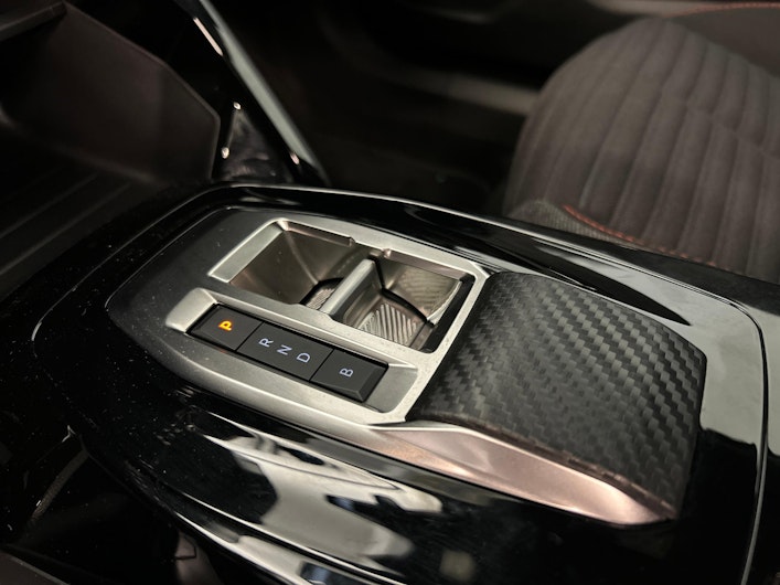 immagine del veicolo PEUGEOT 2008