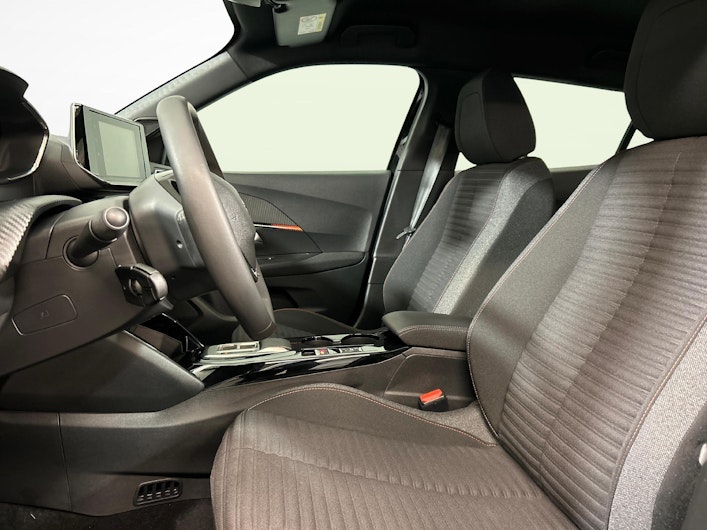 immagine del veicolo PEUGEOT 2008