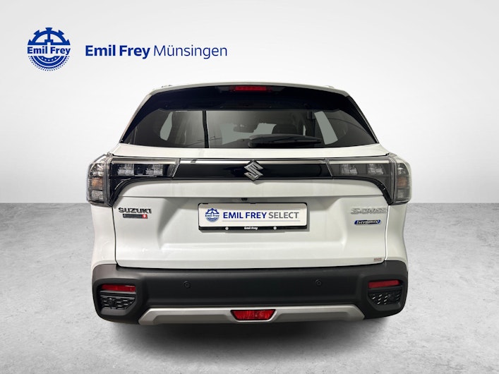 Fahrzeugbild SUZUKI S-CROSS