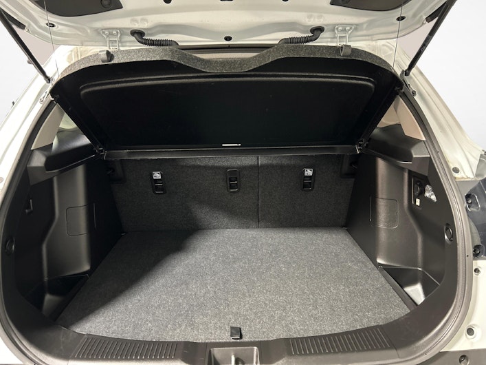 Fahrzeugbild SUZUKI S-CROSS