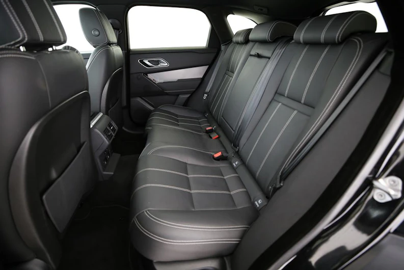 immagine del veicolo LAND ROVER RANGE ROVER VELAR