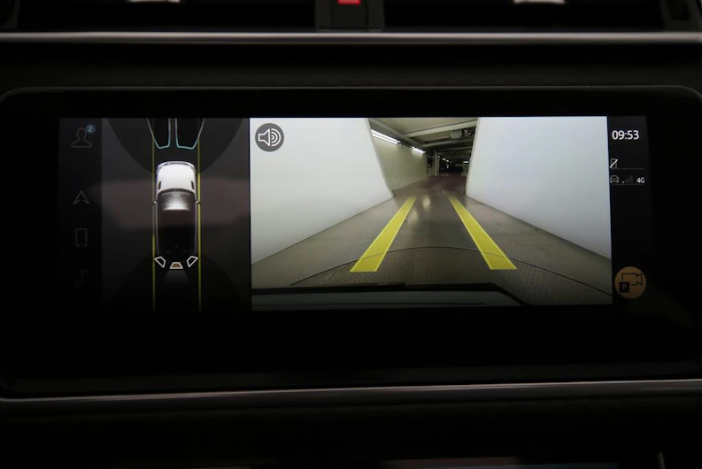 immagine del veicolo LAND ROVER RANGE ROVER VELAR