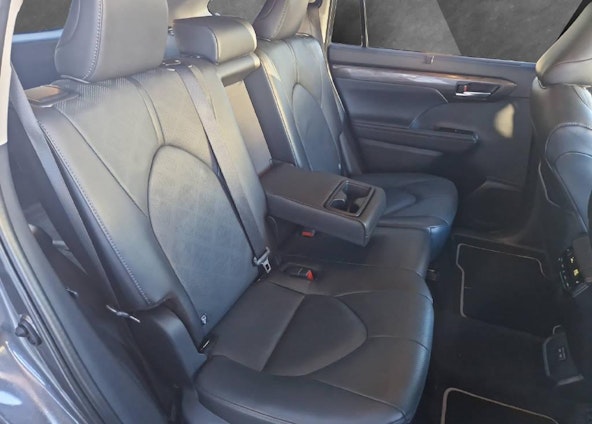 image du véhicule 13 image du véhicule 13