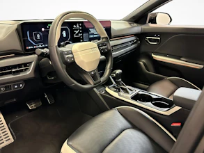 https://vehicle.imgix.net/4206590/38157ff0-5787-4b7b-9767-02844cfa54e3.jpg