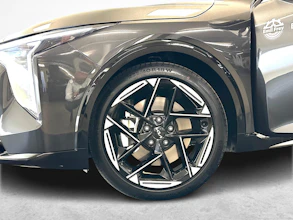 https://vehicle.imgix.net/4206590/8f7b3604-870d-40d7-82bc-0eac19865f7a.jpg