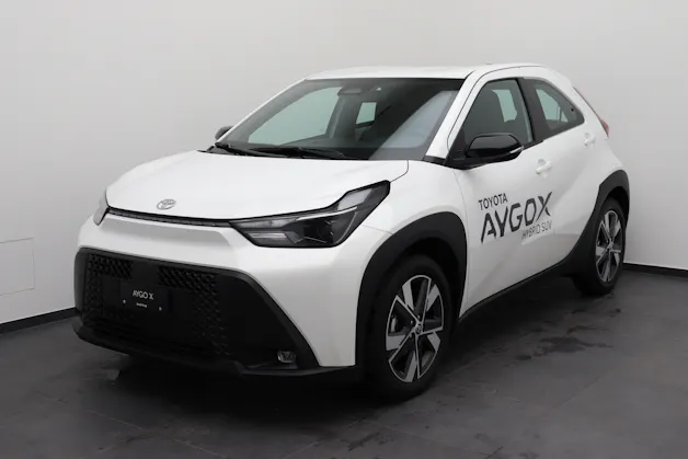 Toyota Aygo X 1.5 VVT-i HSD Comfort