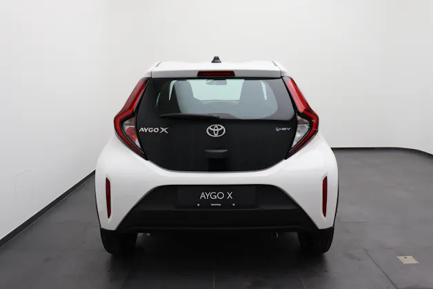 Toyota Aygo X 1.5 VVT-i HSD Comfort