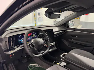 Mitsubishi Eclipse Cross Intense
