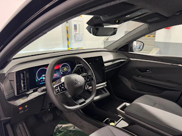 MITSUBISHI ECLIPSE CROSS 5