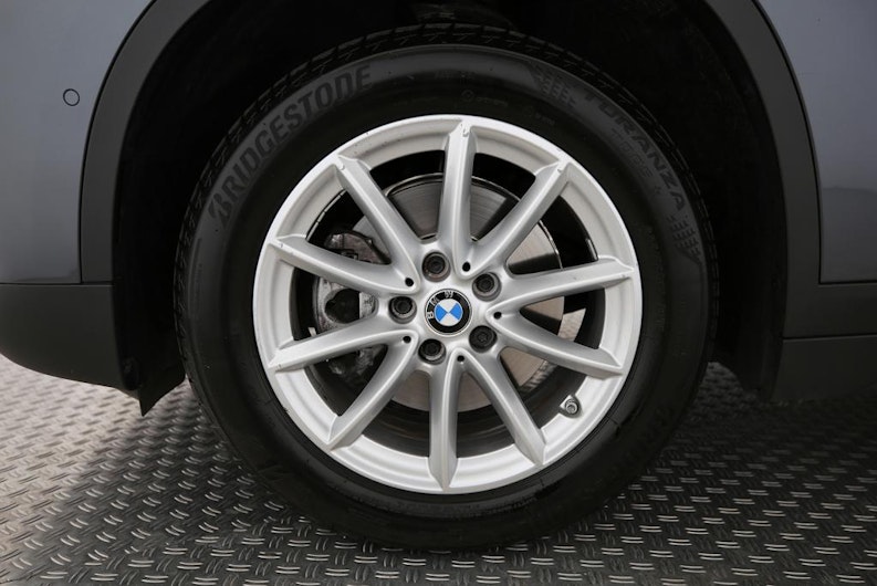 Fahrzeugbild BMW X1