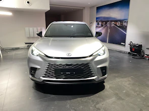 Fahrzeugbild LEXUS LBX 1.5 Hybrid Relax AWD