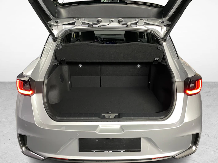 Fahrzeugbild LEXUS LBX