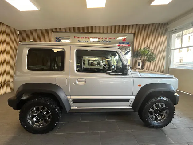 Suzuki Jimny 1.5 Compact Top Automatique 4 Place/4Platz