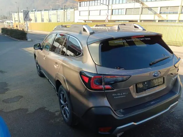 Subaru Outback 2.5i 30th Anniversary Edition
