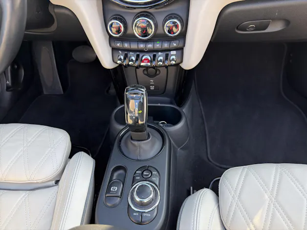 Mini Cabrio F57 2.0i Cooper S SDKG