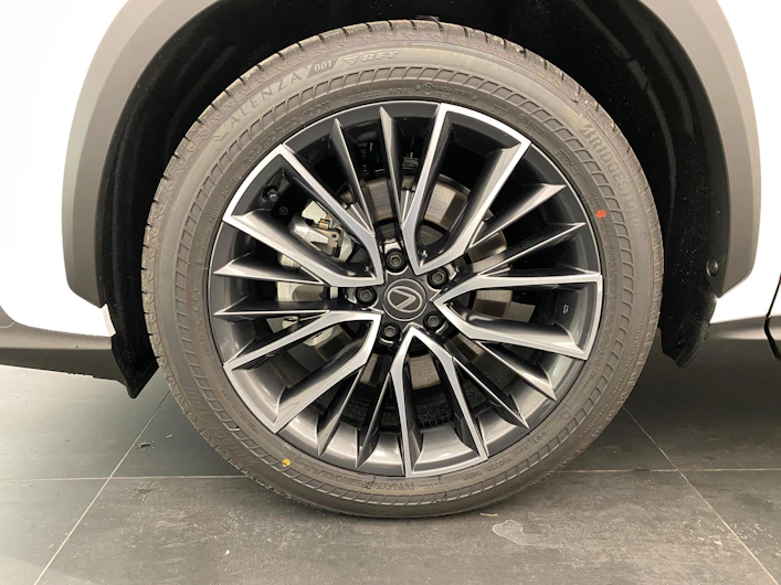 image du véhicule LEXUS NX